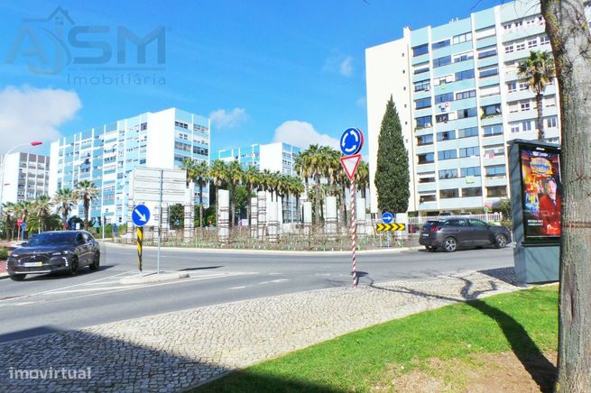 Oeiras - Apartamento T2 em zona privilegiada, Quinta das Palmeiras-19