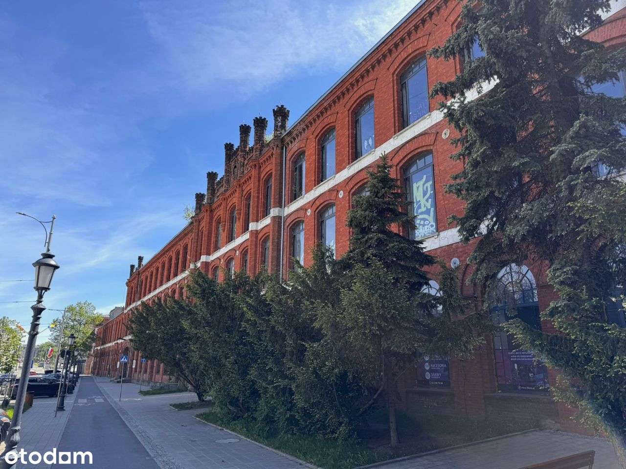 Unikalna Nieruchomość Pofabryczna w Ścisłym Centrum, ul. Zamkowa 4-6