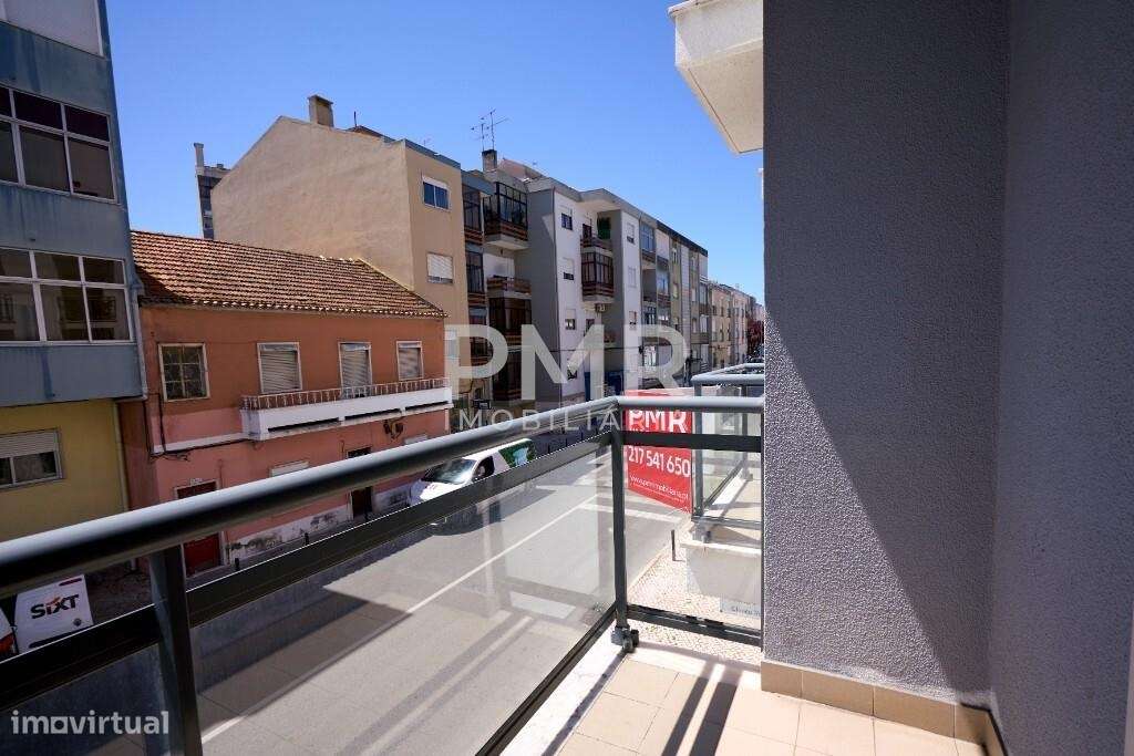 Apartamento T3 na Amora-8