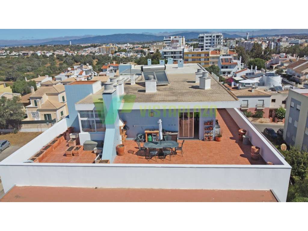 Espaçoso apartamento duplex com 4 quartos e terraço panorâmico em S... - Grande imagem: 3/33