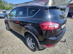 Ford Kuga 2.0 TDCi 2x4 Titanium - 3