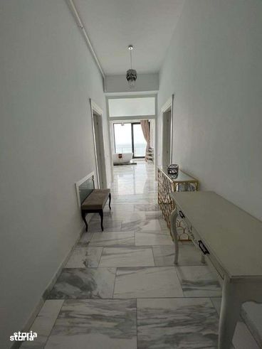 Penthouse mobilat lux , vedere frontală la mare-12