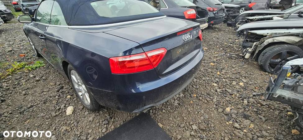 Części Audi A5 8T CABRIO 2.0 TFSI AUTOMAT 2009r Kol. LZ5A CDNC LKV - 2