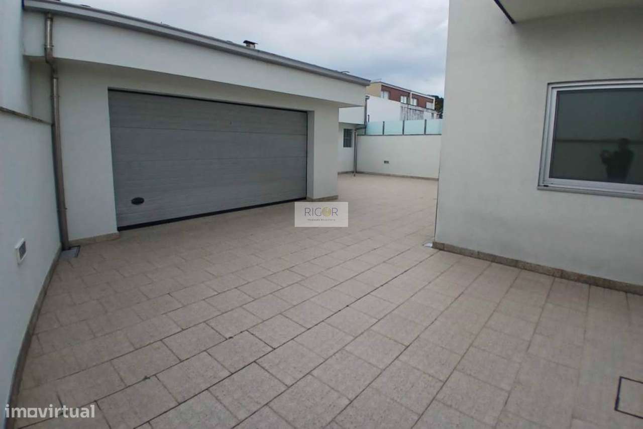 Moradia Geminada T4 Venda em Cidade da Maia,Maia-26
