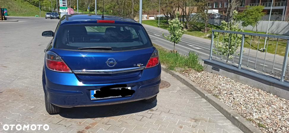 Opel Astra III 1.4 - 18