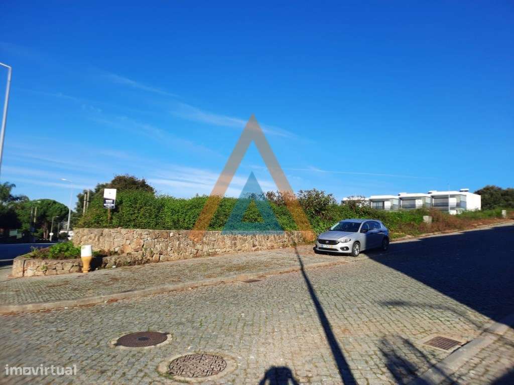 Terreno urbano - Grande imagem: 5/13