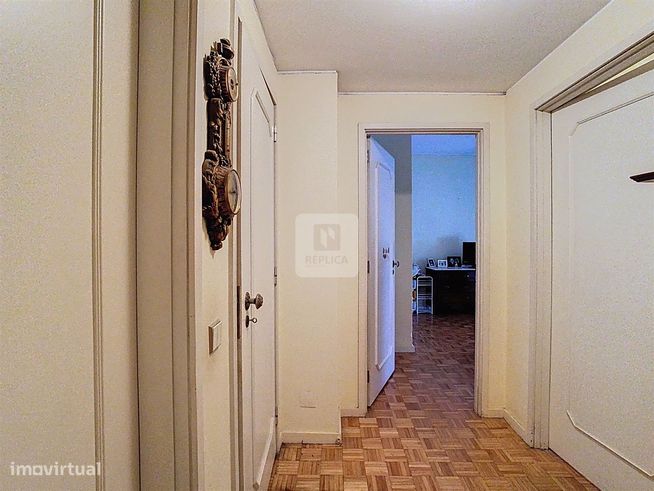 Apartamento T4 com Varandas - Casa da Música, Porto-11