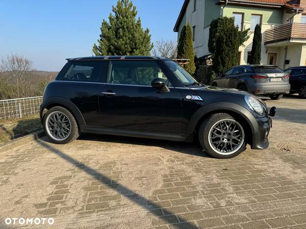 MINI Cooper S Standard - 5