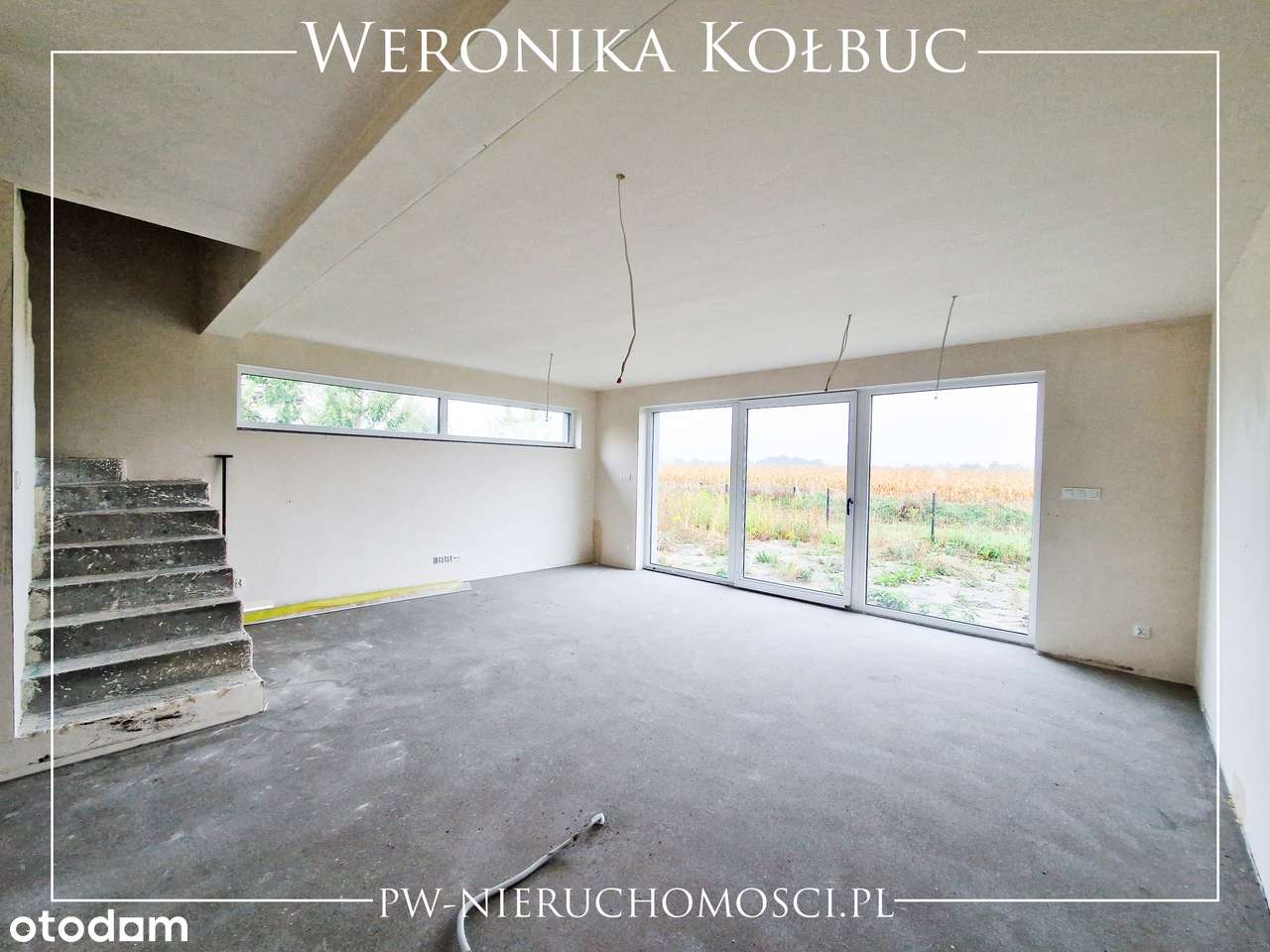 Duży dom w cichej okolicy.-7