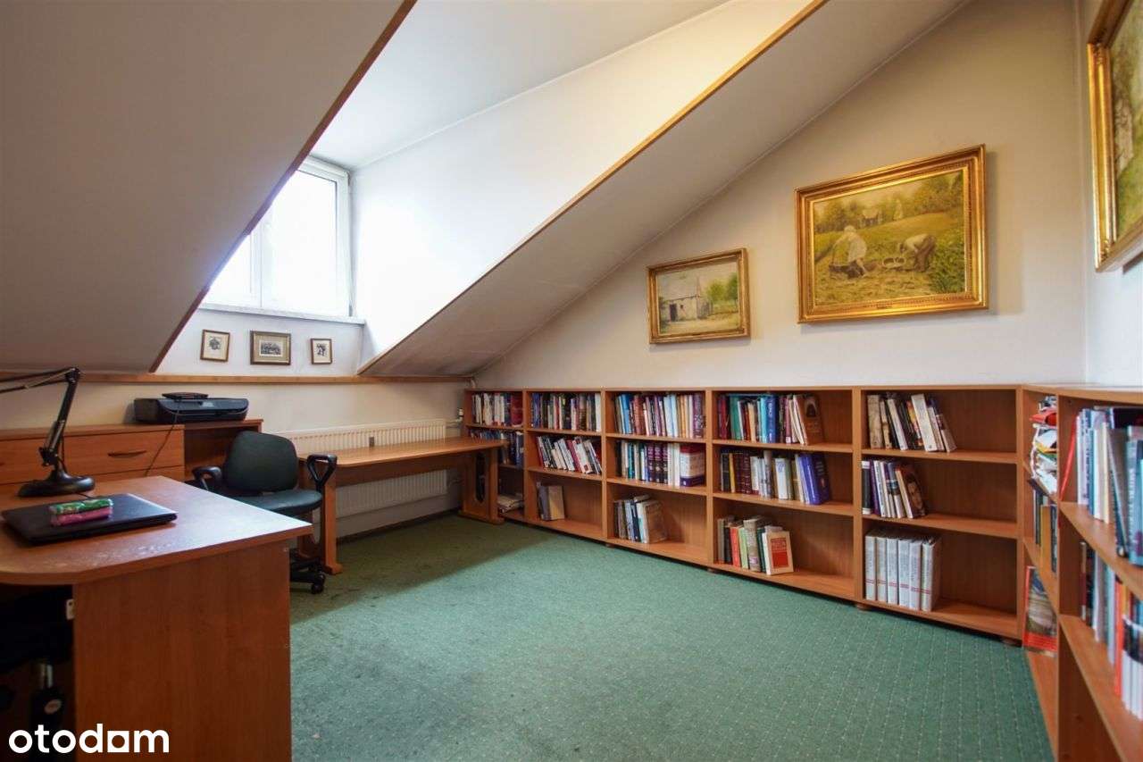 Ciekawe Ciche 3-Pokojowe W Świetnej Lokalizacji-8