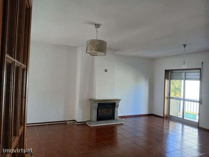 Alugo T3 centro ds ciade de Viseu - Grande imagem: 5/8