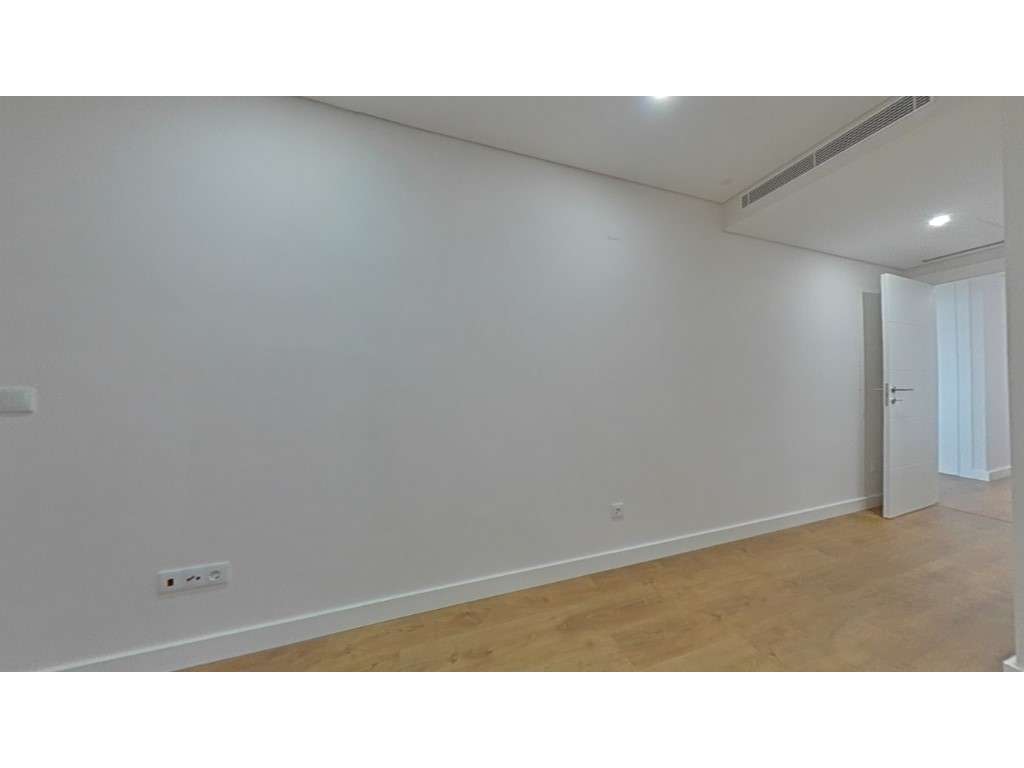 Apartamento de Luxo T3 novo em Montijo-31