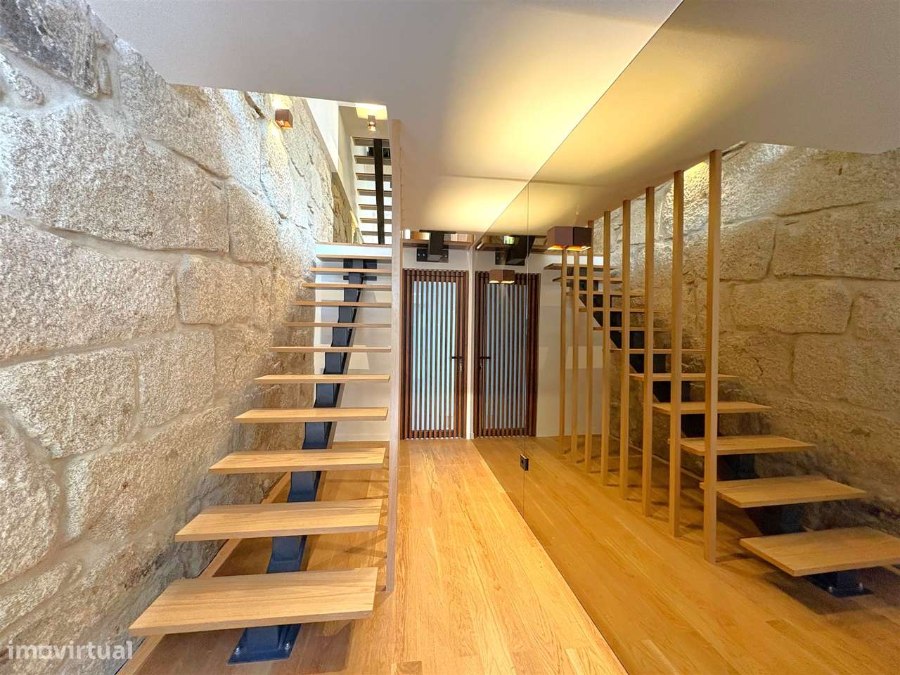 Moradia T4 ao Palácio de Cristal no Porto entre a Baixa e a Boavista - Grande imagem: 3/42