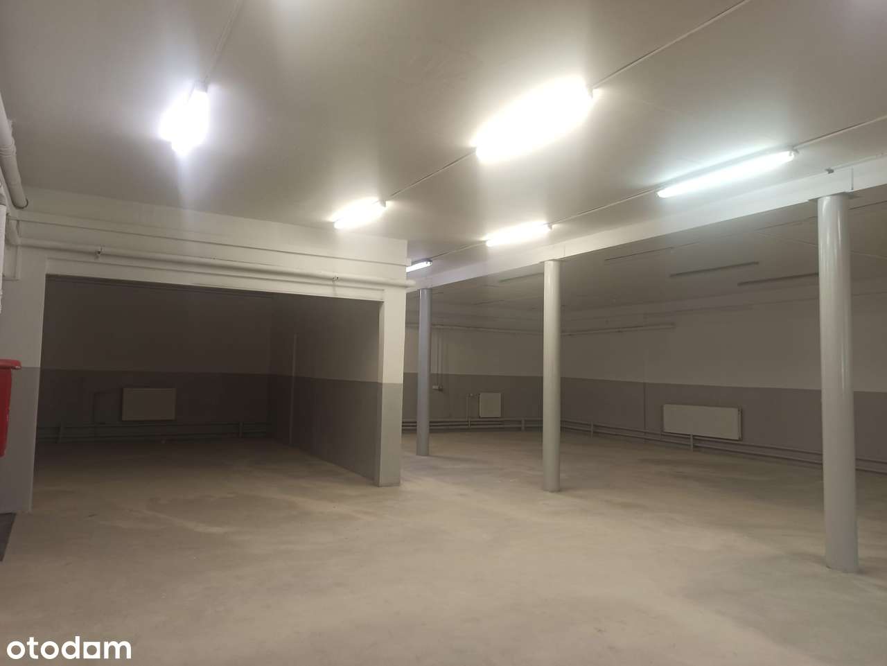 Do wynajęcia odnowiony lokal ok. 350 m2 magazyn / produkcja - Pełny obrazek: 2/6