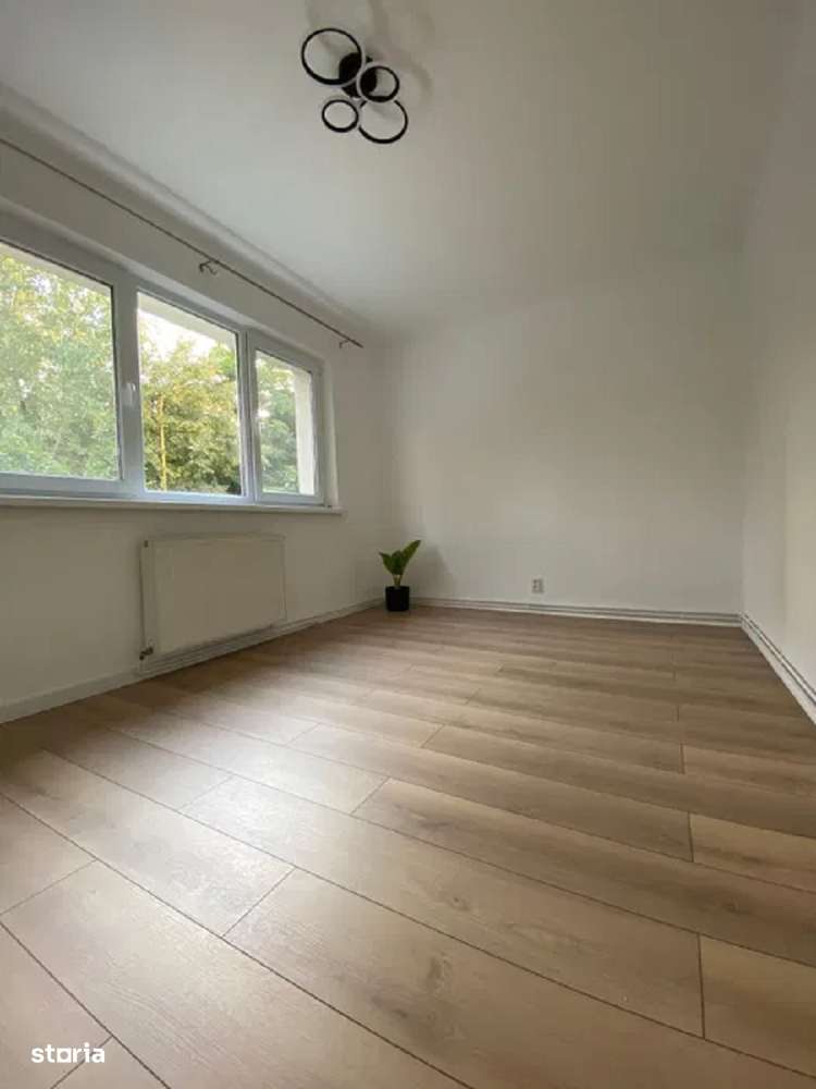 Apartament 2 camere zona Calea Bucuresti renovat complet - Imagine principală: 2/6