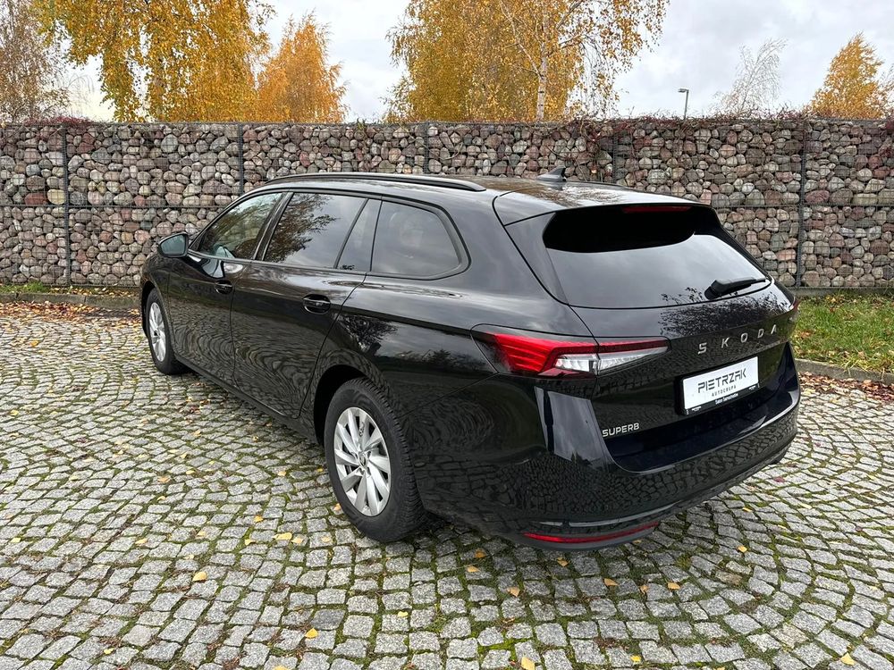 Skoda Superb Salon Polska FV23%