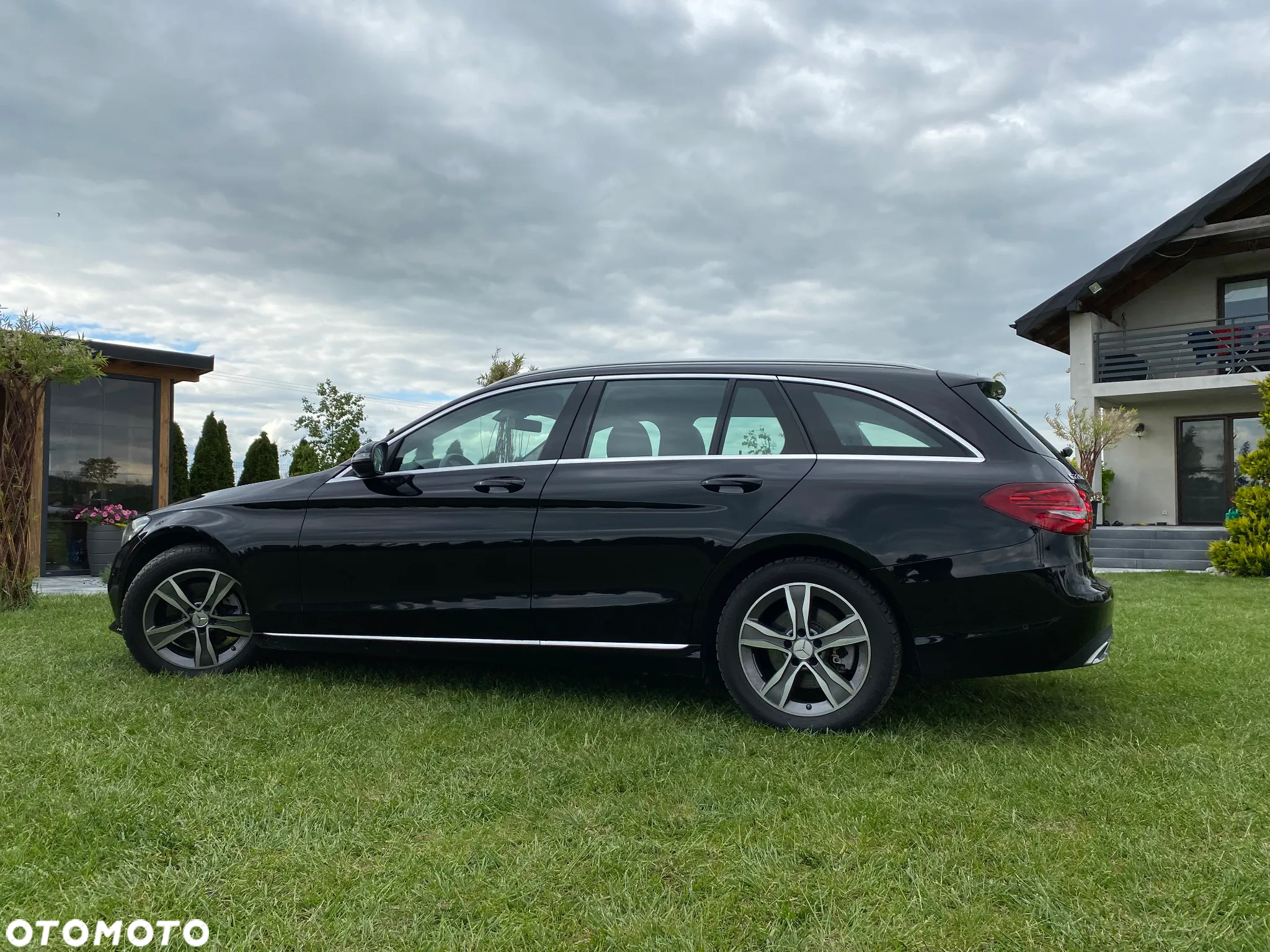 Mercedes-Benz Klasa C 220 d T 9G-TRONIC Exclusive - 10