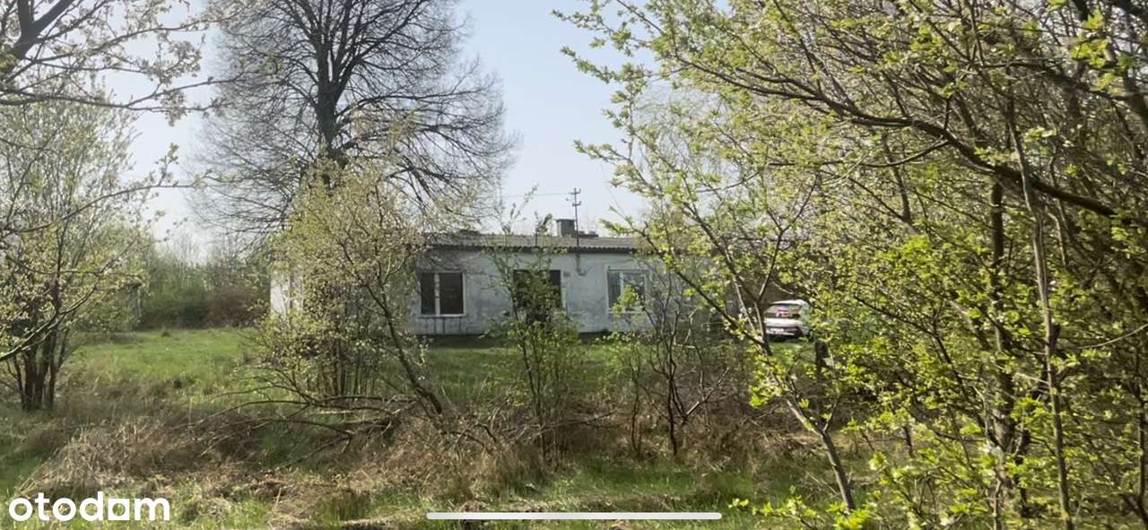 Nosarzewo-Borawe, dz. 111/2 zabudowana budynkiem niemieszkalnym-1