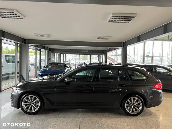 BMW Seria 5 530d xDrive Luxury Line - 8