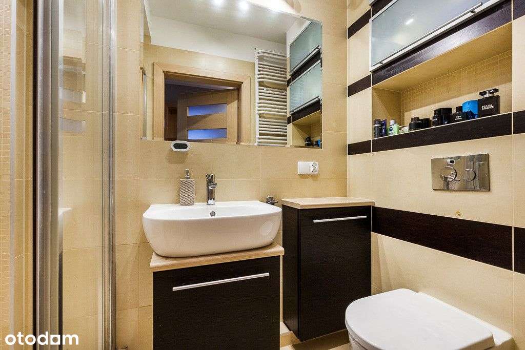 Wyjątkowy 4-pokojowy apartament w Pasie Nadmorskim-16