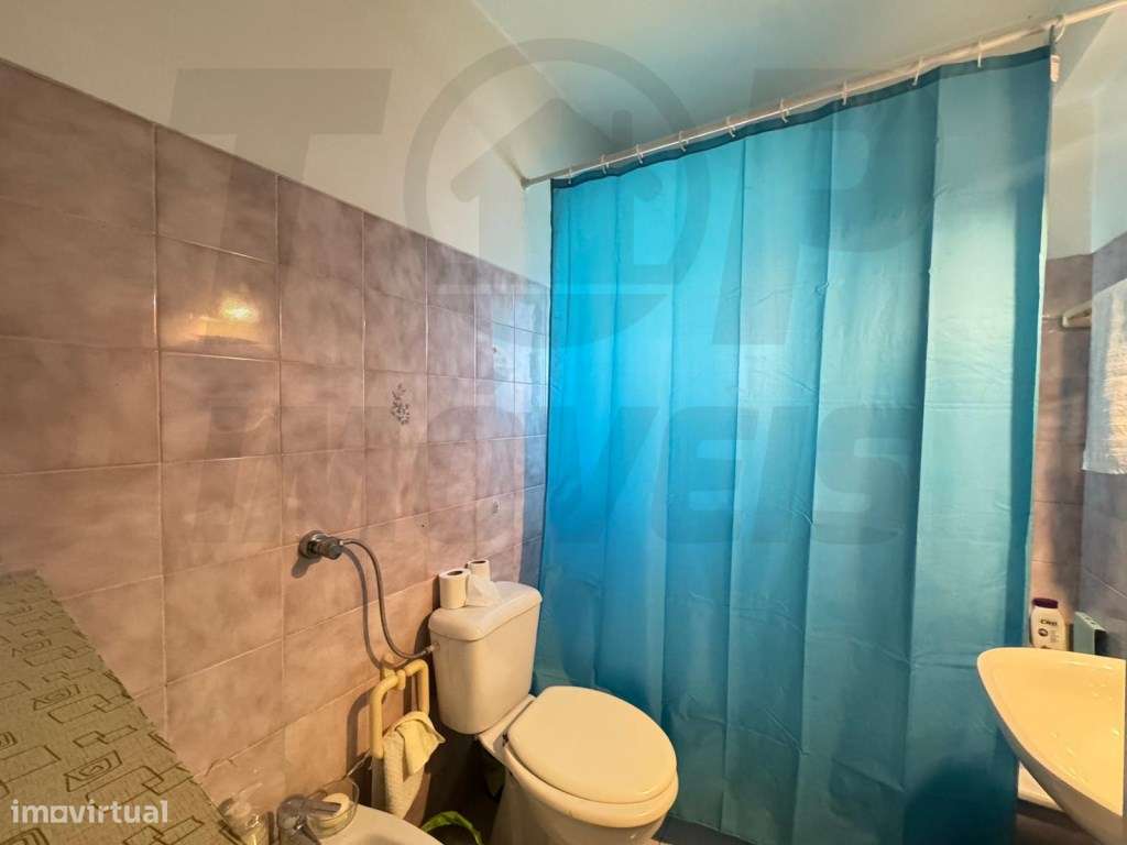 Apartamento T3 para remodelar - CARCAVELOS - 470.000€-24