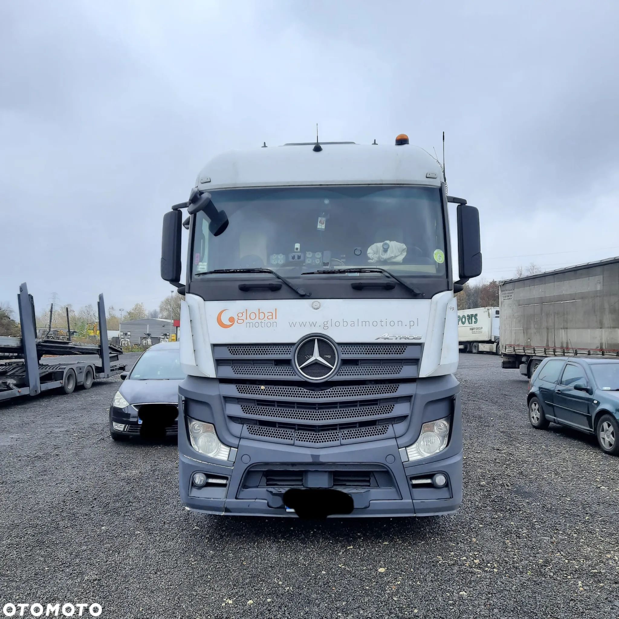 Mercedes-Benz Actros - 1