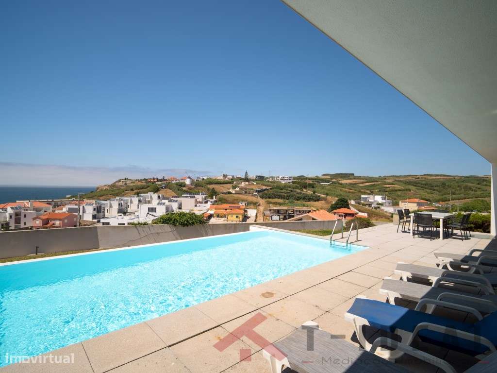 Moradia T4 Moderna Vista Mar-6