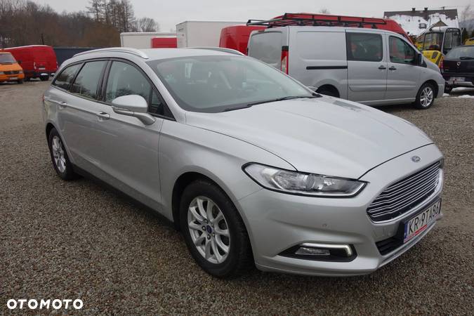 Ford Mondeo - 13