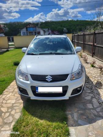 Suzuki SX4 1.6 4WD NAVI - 2