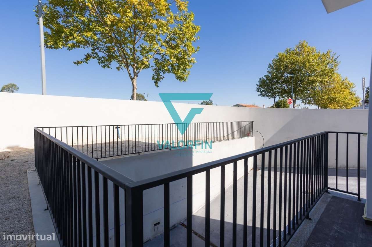 MoradiaT4 NOVA | Barosa - Leiria-11