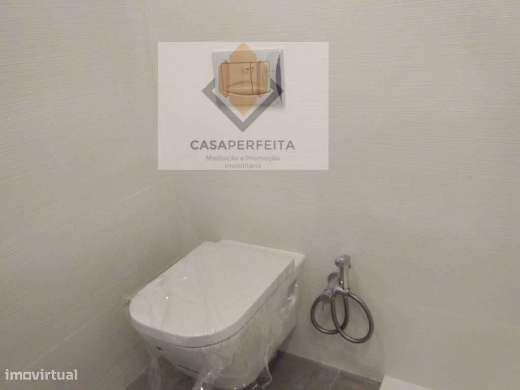 Apartamento T4 totalmente Remodelado -Boavista-7