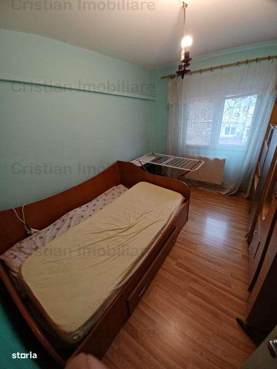 ID:15913, ETAJ 2, apartament 3 camere, zona Buzaului - Imagine principală: 3/8