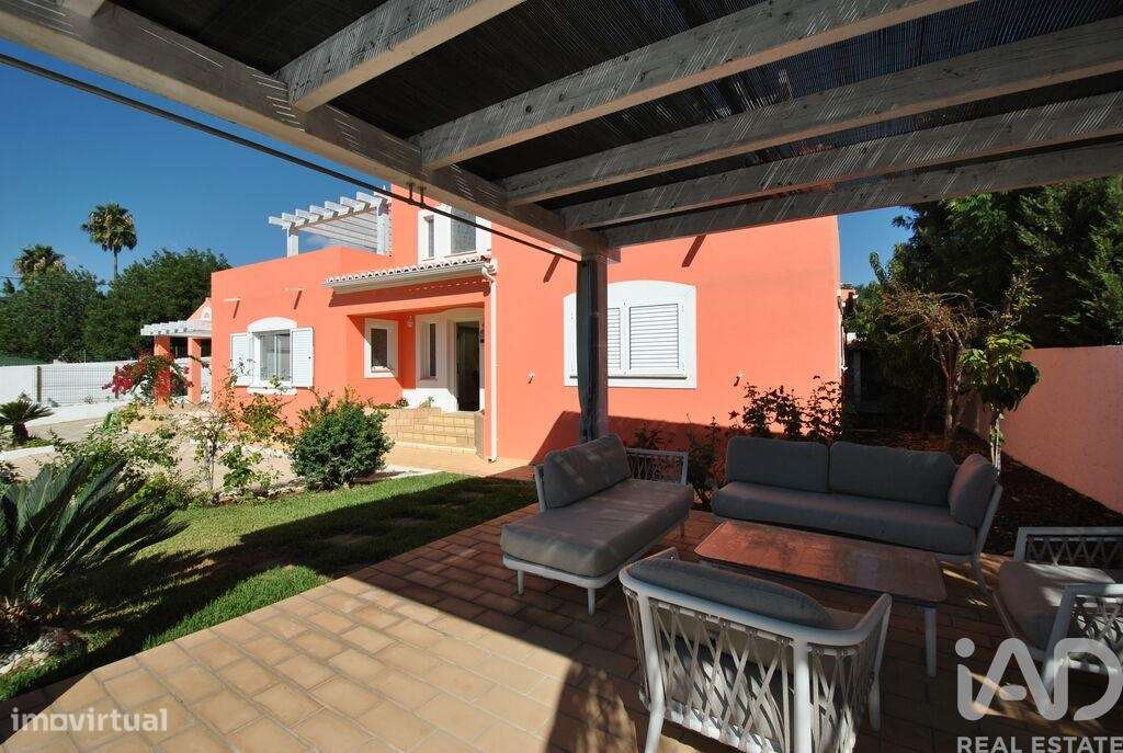 Casa / Villa T5 em Almancil de 259,00 m2 - Grande imagem: 3/30