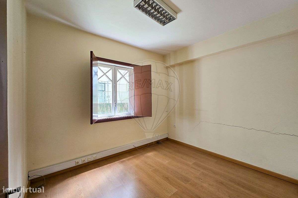 Moradia T14 para venda - Grande imagem: 3/22