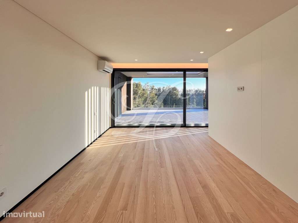 Moradia T4+1 c/ piscina | Cascais-17
