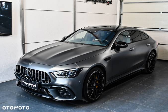 Mercedes-Benz AMG GT - 4