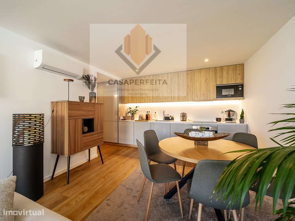 Fantástico T1 com Varanda Junto à Exponor - Leça da Palmeira-9