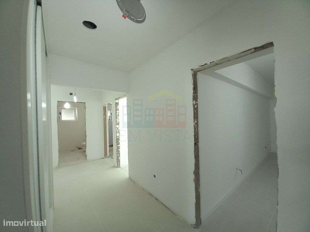 T4 Central c 2 suites - Grande imagem: 5/21