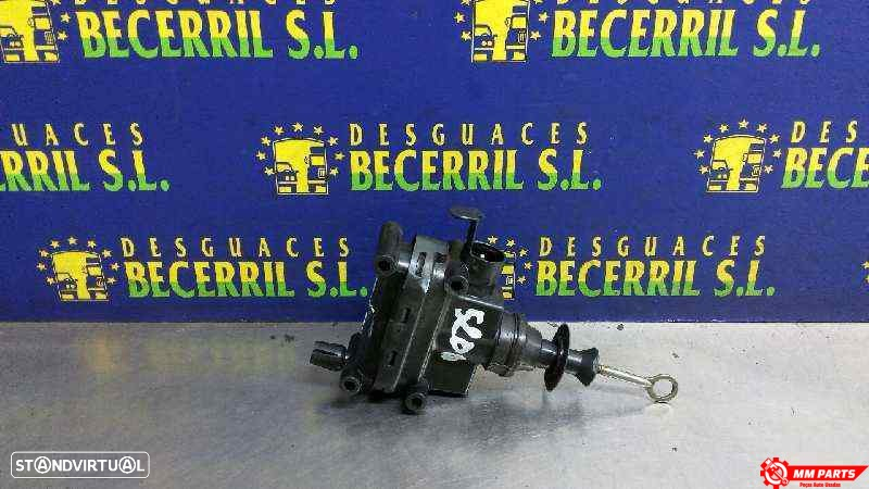 MOTOR FECHO CENTRAL FRENTE ESQUERDO MERCEDES-BENZ CLASE E T-MODEL S124 1994 - 1