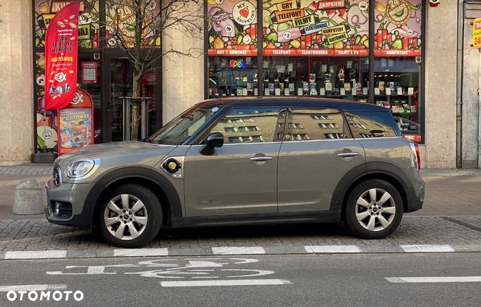 MINI Countryman Cooper SE ALL4 - 2