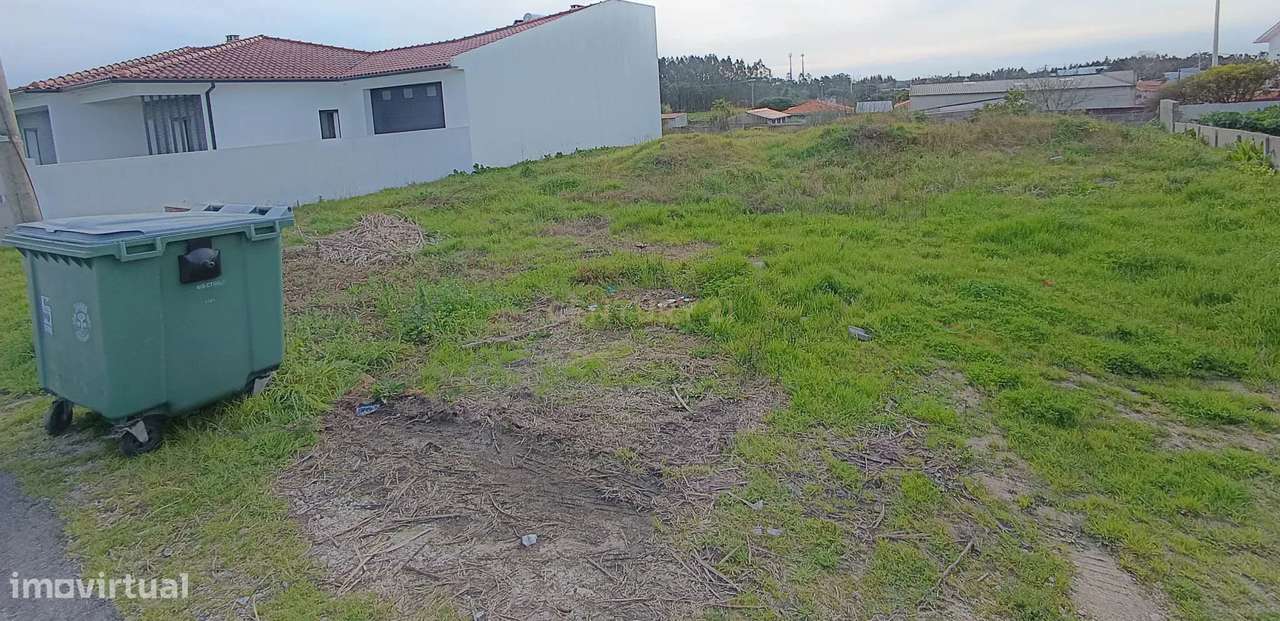 Exelente Terreno Com Projecto Aprovado Para Moradia T3. Moita Marinha - Grande imagem: 4/21