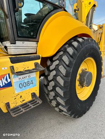 New Holland B115C - 4