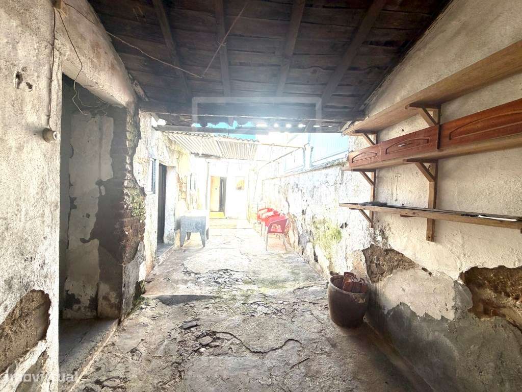 Moradia T2 com quintal em Cuba-19