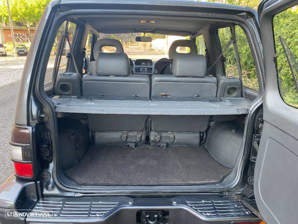 Mitsubishi Pajero 2.5 TDi GLS - 24