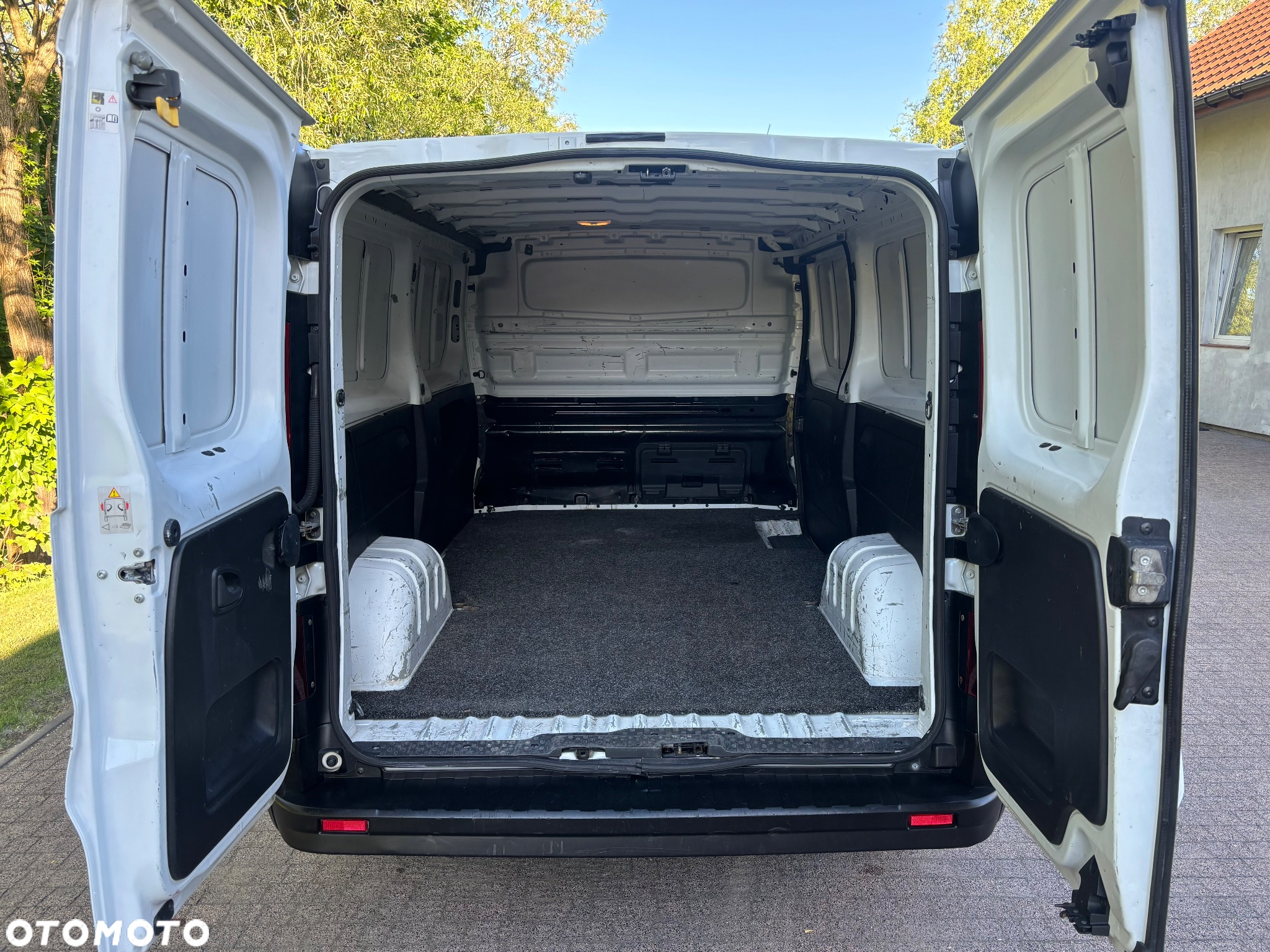 Renault Trafic - 15