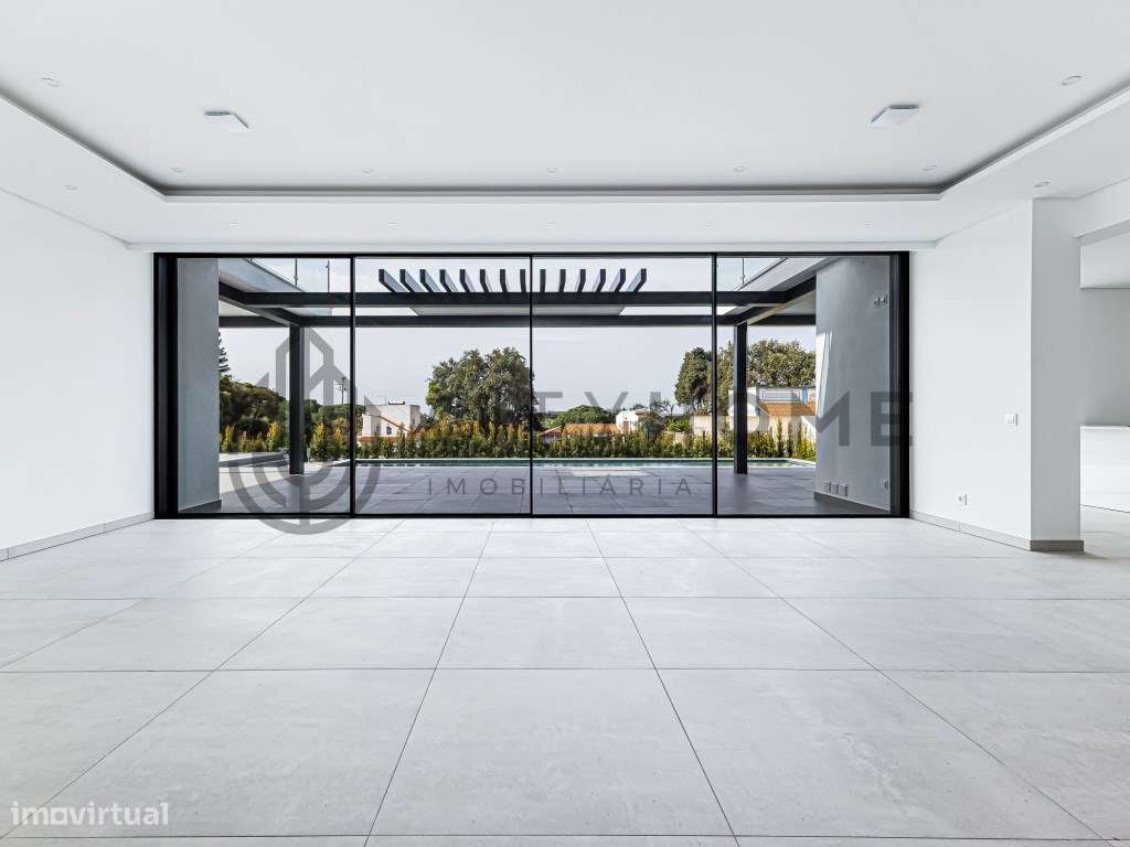 Moradia T4 com Piscina, Jacuzzi e Vista Mar em Vale Navio - Grande imagem: 5/49