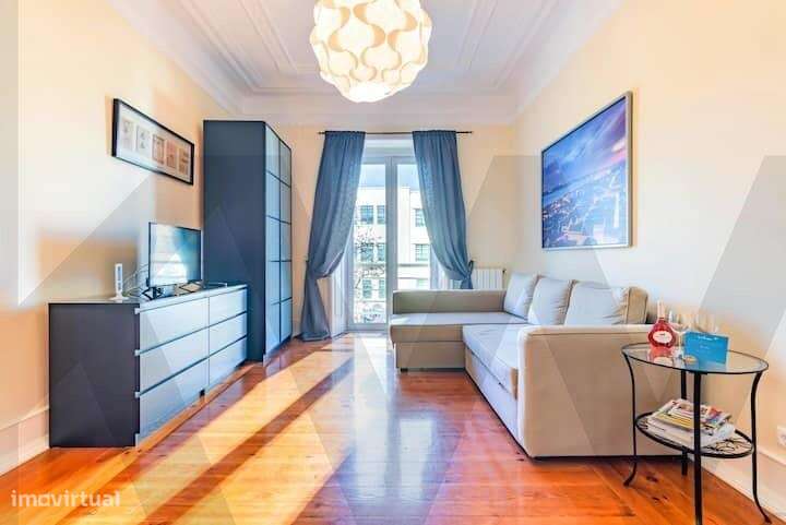 Apartamento T3+1 de Charme nas Avenidas Novas - Grande imagem: 2/10