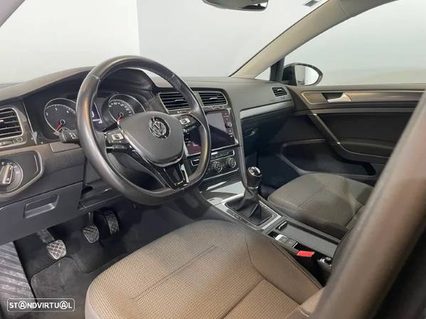 VW Golf Variant 1.6 TDi Confortline - 9