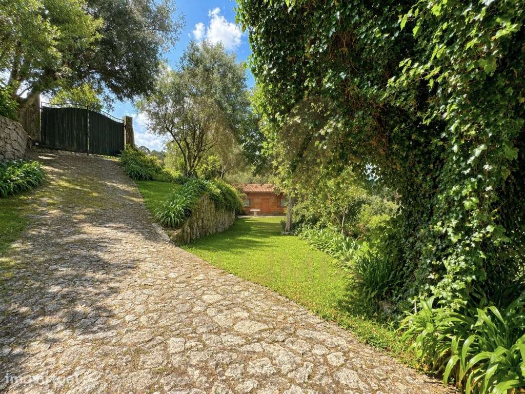 Propriedade com Casa Antiga, Piscina e Terreno Amplo - Cepões - Pon...-6