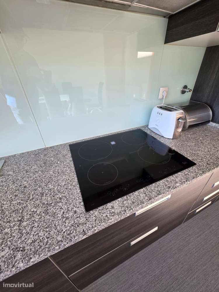 Excelente T2 com terraço nos Passionistas, Santa Maria da Feira-7